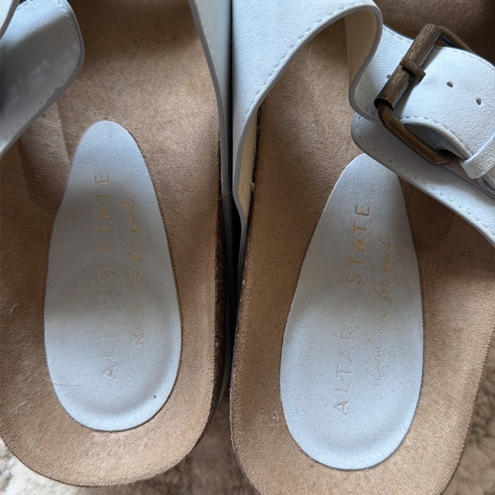 Platform Studded Slides - Picture 4 of 5